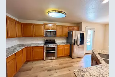 106 Forestview Road, Hickory Creek, TX 75065 - Photo 2