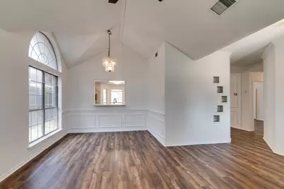 319 Kessler Drive, Euless, TX 76039 - Photo 6