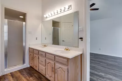 319 Kessler Drive, Euless, TX 76039 - Photo 24