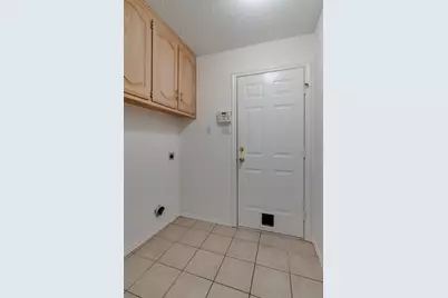 319 Kessler Drive, Euless, TX 76039 - Photo 28