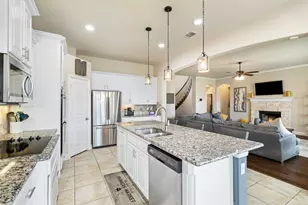 1544 Signature Dr, Weatherford, TX 76087 - Photo 10