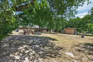 164 Creekview Dr E, Red Oak, TX 75154 - Photo 20