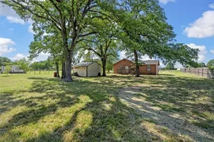 1001 Hamilton Dr, Gholson, TX 76705 - Photo 12