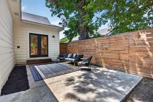 2511 Gladstone Dr, Dallas, TX 75211 - Photo 24