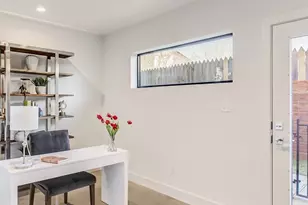 2117 N Garrett Ave, Dallas, TX 75206 - Photo 20