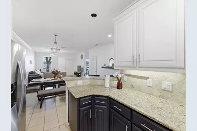 172 High School Drive, Lewisville, TX 75057 - Photo 12