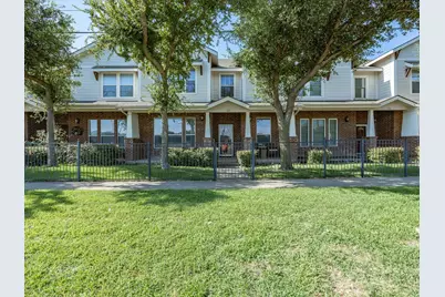 172 High School Drive, Lewisville, TX 75057 - Photo 2