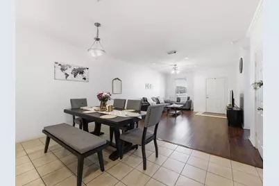 172 High School Drive, Lewisville, TX 75057 - Photo 16