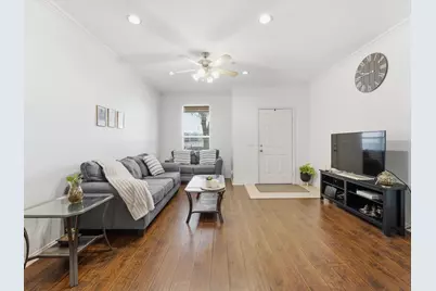172 High School Drive, Lewisville, TX 75057 - Photo 8