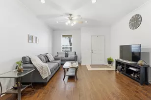 172 High School Dr, Lewisville, TX 75057 - Photo 8