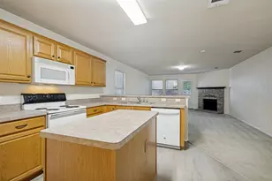 2228 Overlook Ln, Denton, TX 76207 - Photo 10