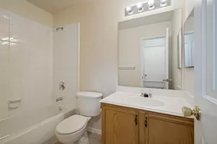 2228 Overlook Ln, Denton, TX 76207 - Photo 18