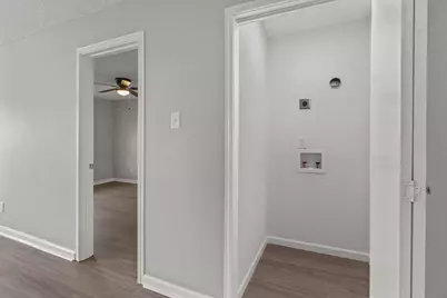 3847 Castle Hills Drive, Dallas, TX 75241 - Photo 10