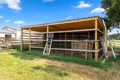 12350 Cr 2911, Eustace, TX 75124 - Photo 34