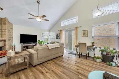 4246 Rosser Square, Dallas, TX 75244 - Photo 2