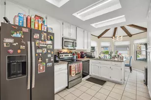 4246 Rosser Square, Dallas, TX 75244 - Photo 22