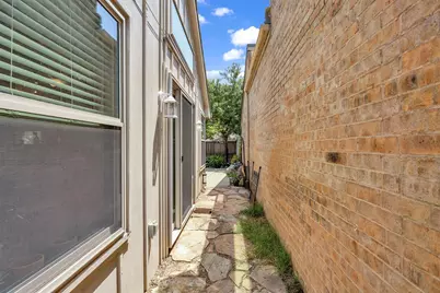 4246 Rosser Square, Dallas, TX 75244 - Photo 38