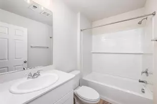 321 Glenwick Ln, Van Alstyne, TX 75495 - Photo 14