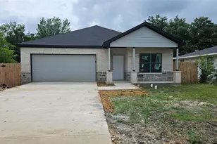 804 S Catherine St, Terrell, TX 75160 - Photo 1
