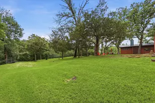 111 Oaktree Ln, Hickory Creek, TX 75065 - Photo 20