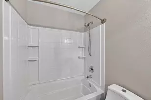 1337 Gayle St, Burleson, TX 76028 - Photo 34