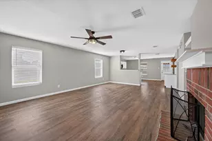 1337 Gayle St, Burleson, TX 76028 - Photo 8