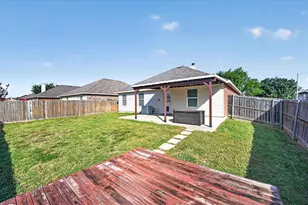 1337 Gayle St, Burleson, TX 76028 - Photo 38