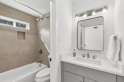 4006 Holland Avenue #B, Dallas, TX 75219 - Photo 18