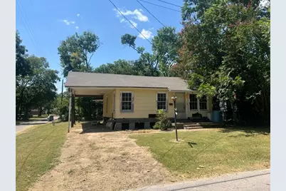 1103 Pine Street, Bonham, TX 75418 - Photo 2