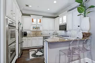 2848 Woodside St, Dallas, TX 75204 - Photo 12