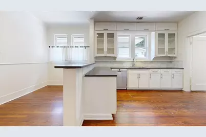 826 Cedar Hill Avenue, Dallas, TX 75208 - Photo 8