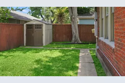 826 Cedar Hill Avenue, Dallas, TX 75208 - Photo 24