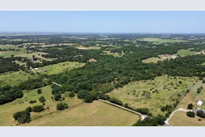 4501 Cr 423, Grandview, TX 76050 - Photo 1