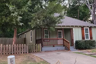 902 Davy Crockett St, Rockwall, TX 75087 - Photo 2