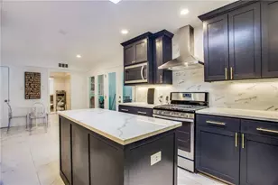 4804 Alan Dale Ln, Dallas, TX 75209 - Photo 6