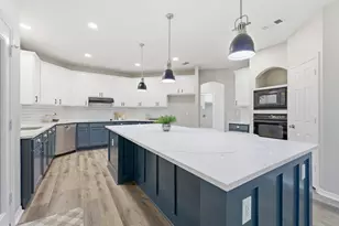 7000 Winthorp Dr, Arlington, TX 76001 - Photo 16
