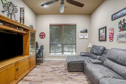 8401 Fullerton Drive, Cleburne, TX 76033 - Photo 26