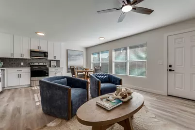 5917 Gaston Avenue #106, Dallas, TX 75214 - Photo 8