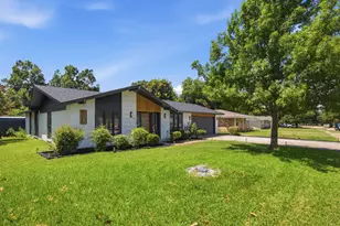11348 Carissa Dr, Dallas, TX 75218 - Photo 1