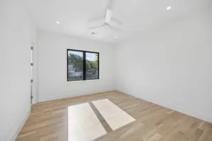 10148 Hedgeway Dr, Dallas, TX 75229 - Photo 30
