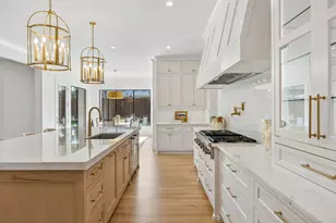 10148 Hedgeway Dr, Dallas, TX 75229 - Photo 8