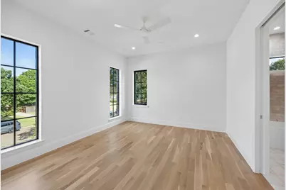 10148 Hedgeway Drive, Dallas, TX 75229 - Photo 22