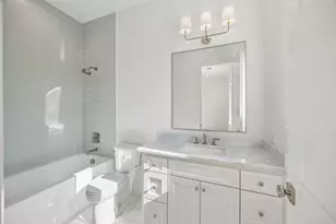 10148 Hedgeway Dr, Dallas, TX 75229 - Photo 32
