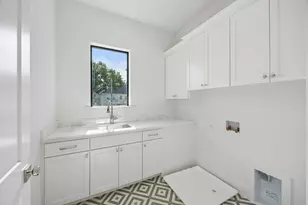10148 Hedgeway Dr, Dallas, TX 75229 - Photo 26