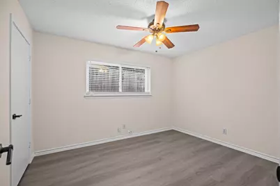 3837 Shadycreek Drive, Garland, TX 75042 - Photo 16