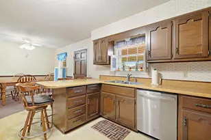 3450 Vagas Dr, Paris, TX 75462 - Photo 8