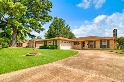 3450 Vagas Drive, Paris, TX 75462 - Photo 2