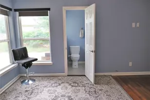 1026 Thomas St, Denton, TX 76201 - Photo 10