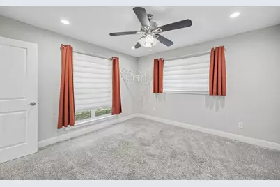 10215 Dale Crest Drive, Dallas, TX 75229 - Photo 20