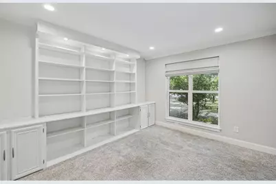 10215 Dale Crest Drive, Dallas, TX 75229 - Photo 14